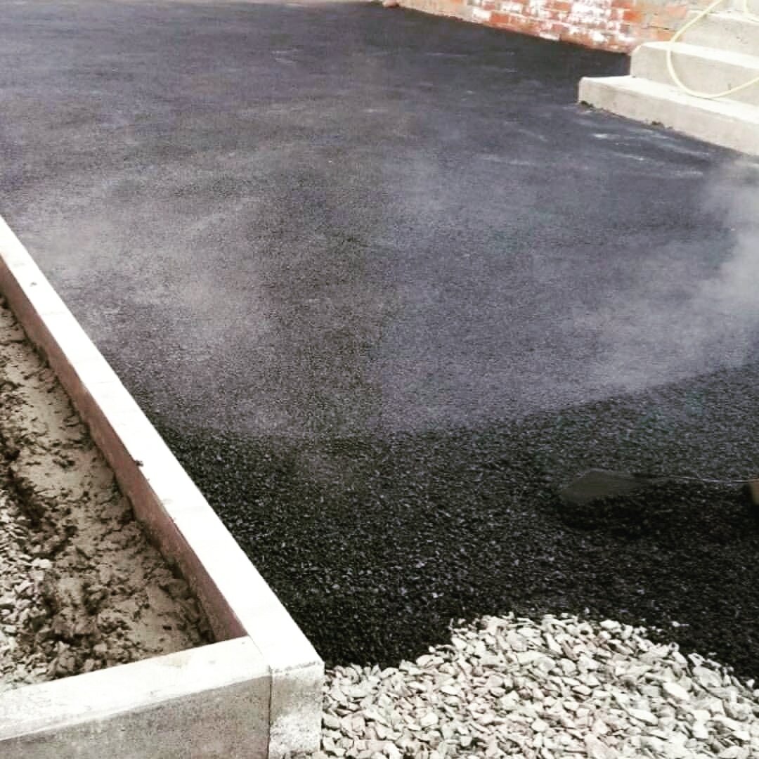 Устройство дорожного покрытия из мелкозернистого асфальтобетона