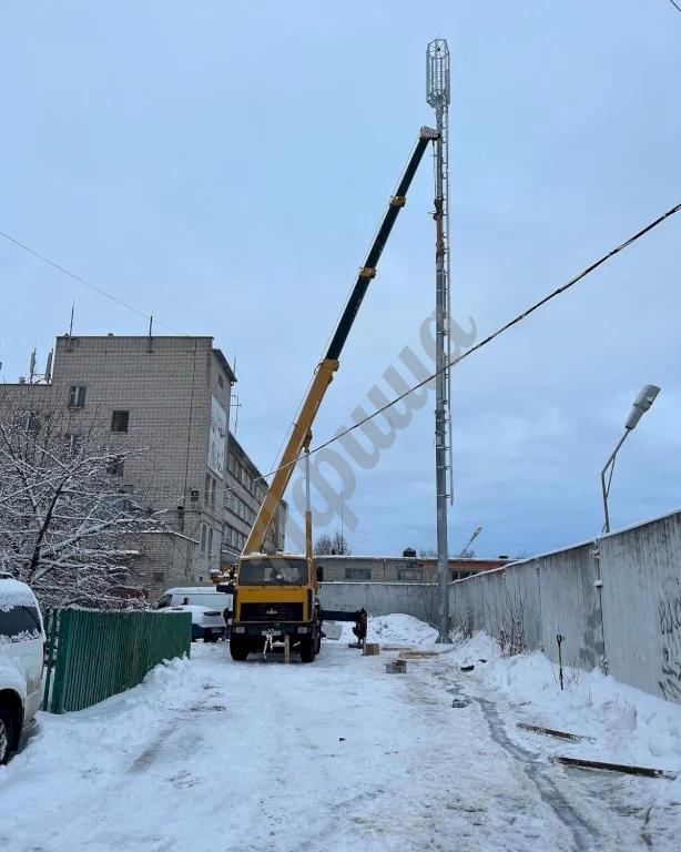Монтаж сотовых вышек автокраном