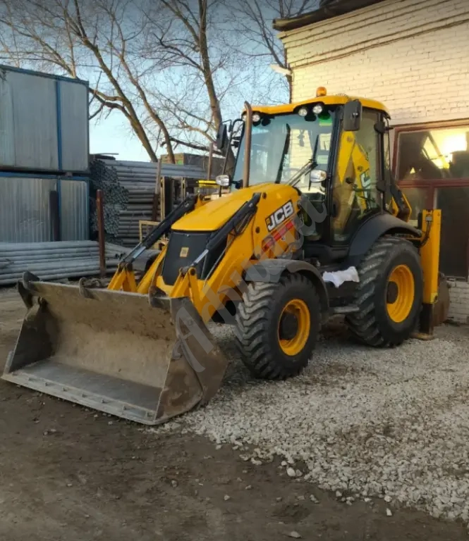 Аренда экскаватора-погрузчика: JCB 4CX