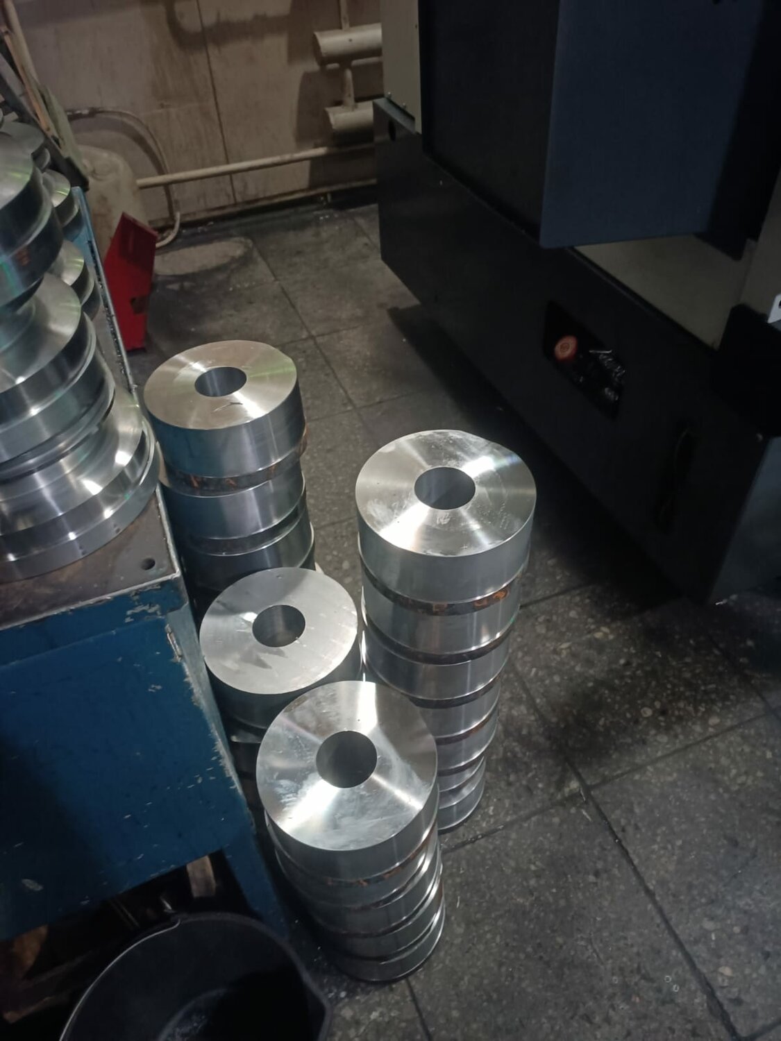 Токарные работы по металлу