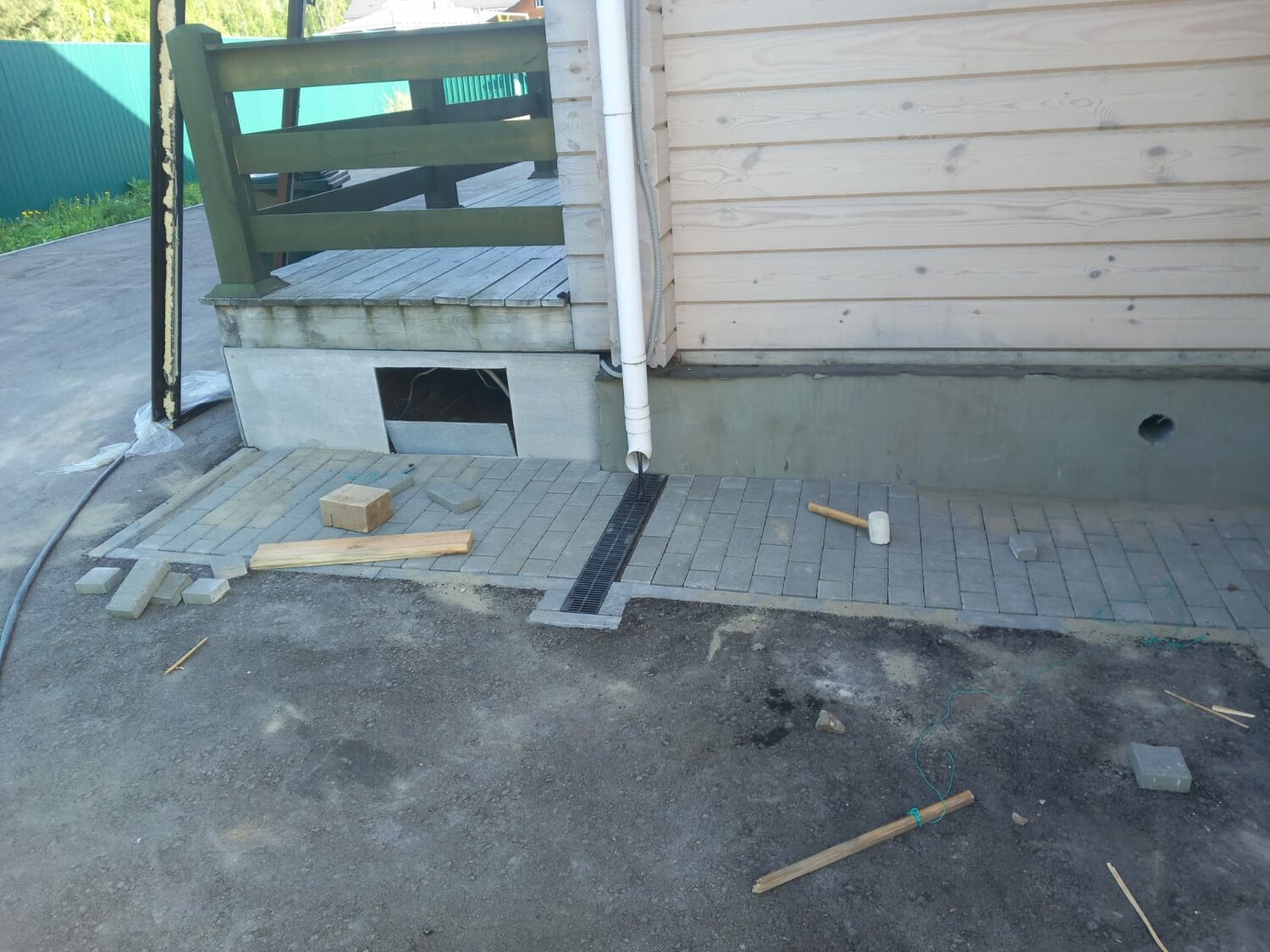 Отмостка под ключ