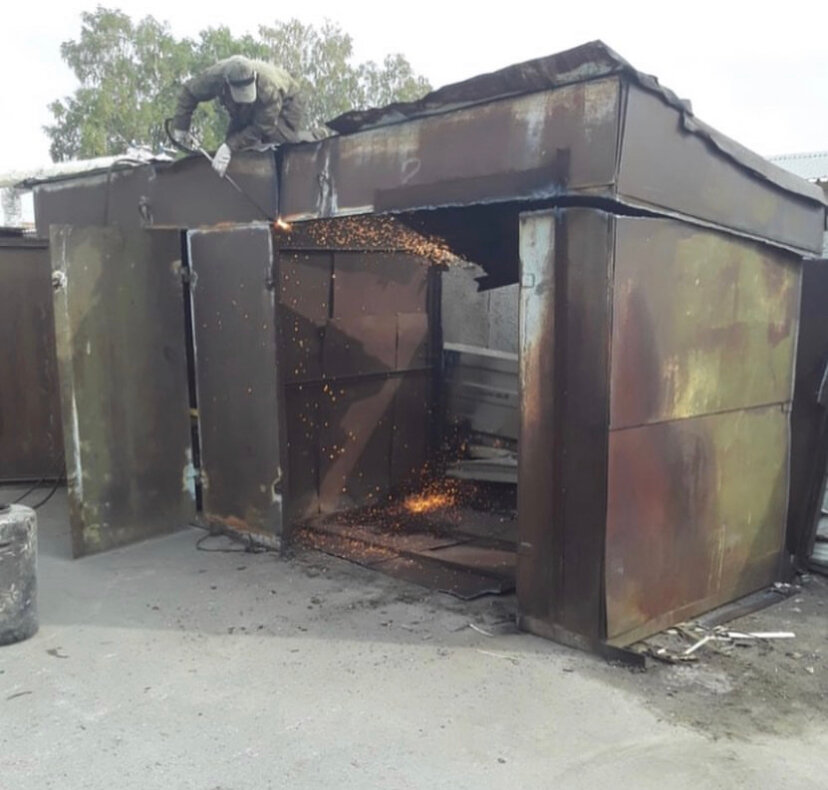 Демонтируем гаражи любой сложности.