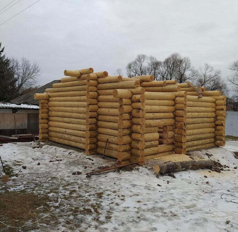 Строительство дома из бревна
