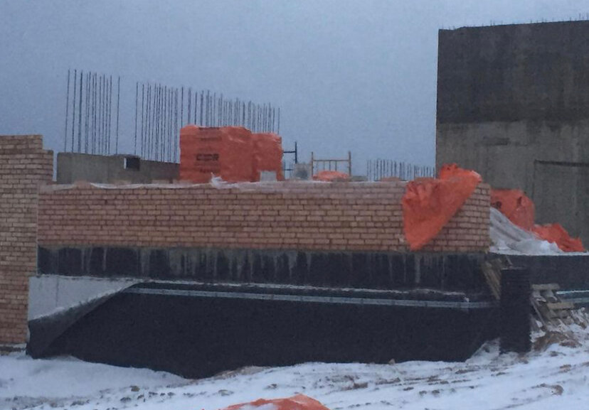 Кладка кирпича