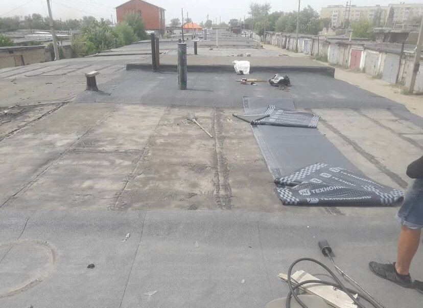 Монтаж кровли для гаража