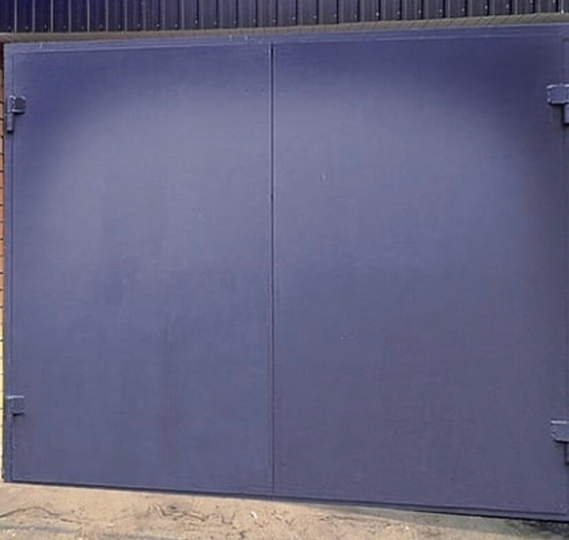 Установка гаражных ворот «под ключ»!