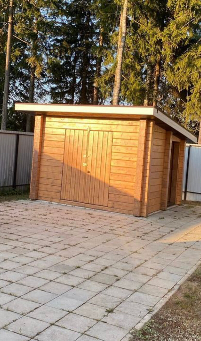 Покраска деревянного дома