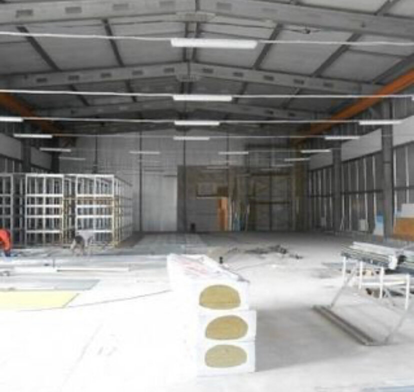 Косметический ремонт складов «под ключ».