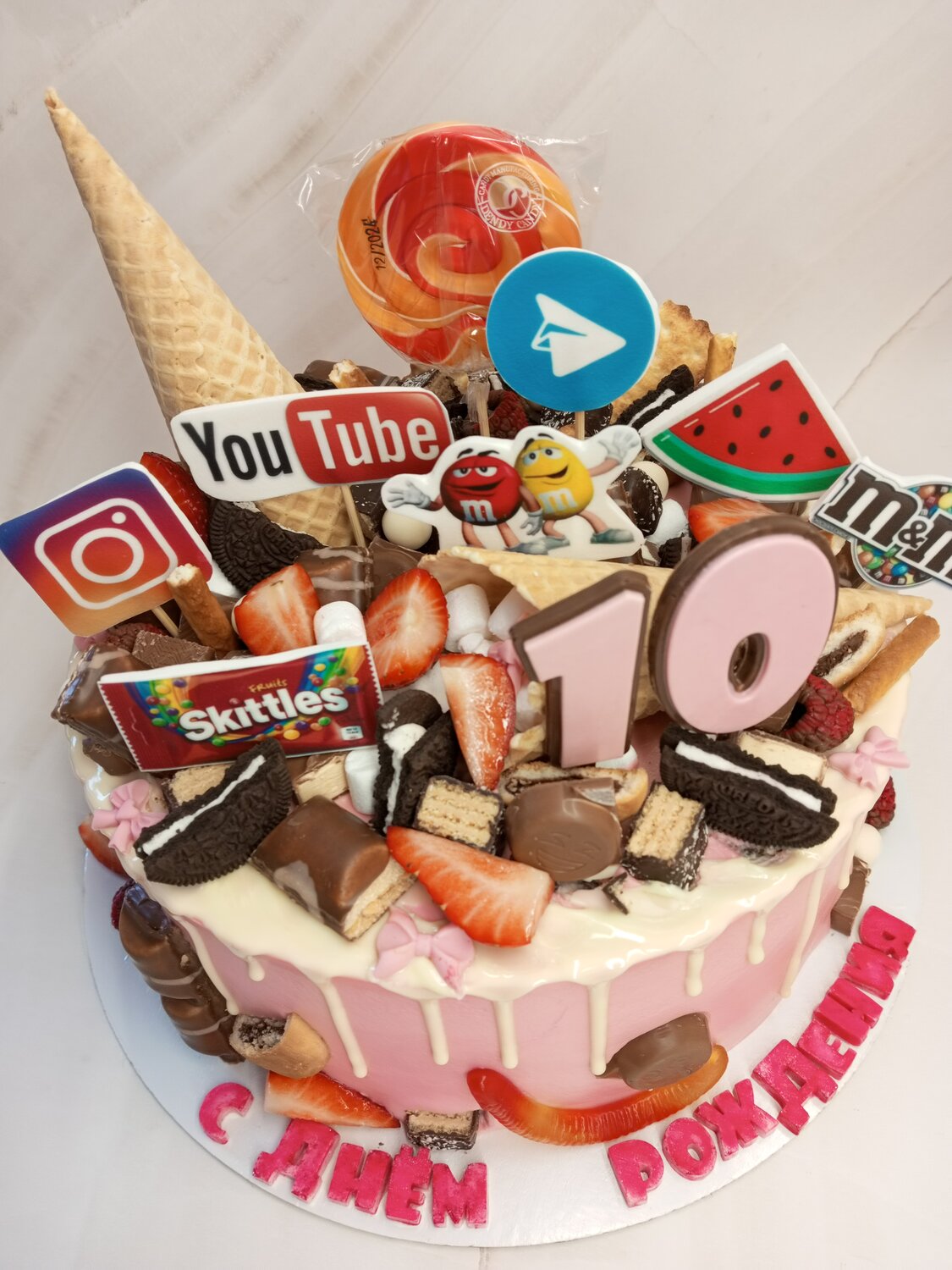 Детские торты на заказ: дизайн и качество Премиум-класса.