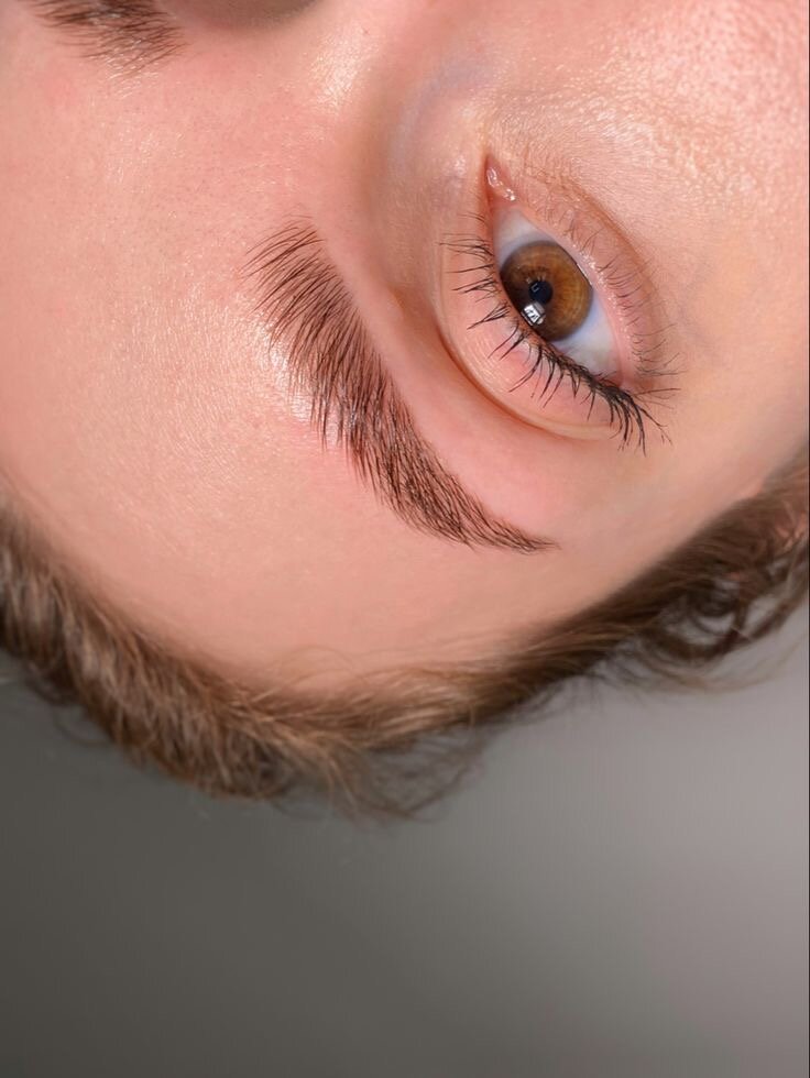 Долговременная укладка бровей без окраса