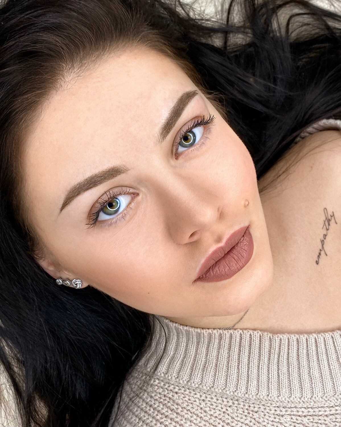 Обновление перманентного татуажа