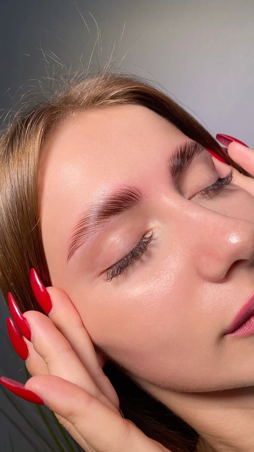 Долговременная укладка бровей без окраса