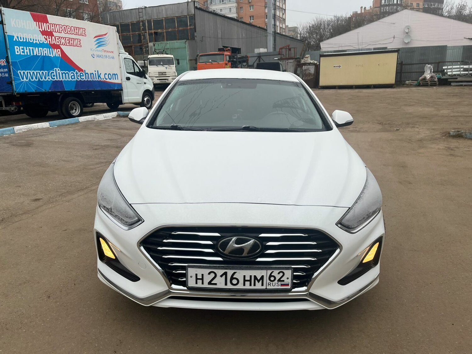 Аренда автомобиля: Hyundai Sonata