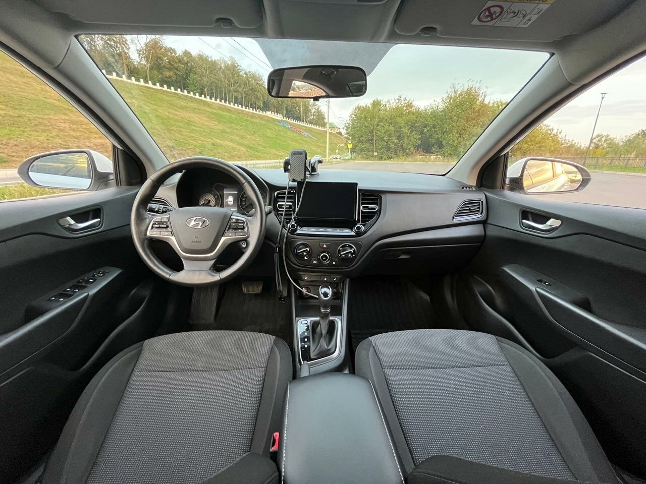 Аренда автомобиля: Hyundai Solaris