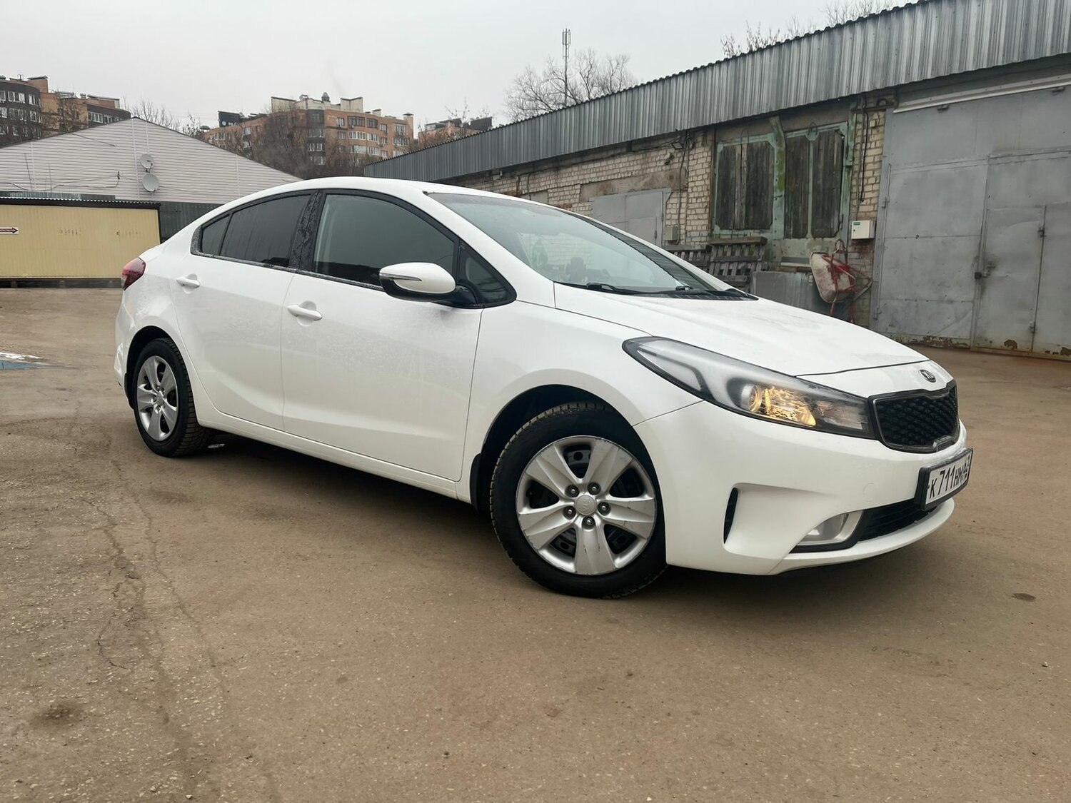 Аренда автомобиля: Kia Cerato