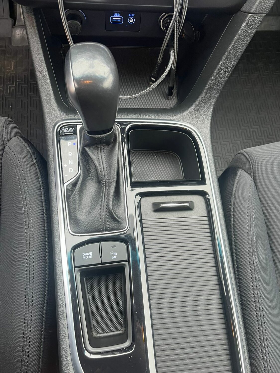 Аренда автомобиля: Hyundai Sonata