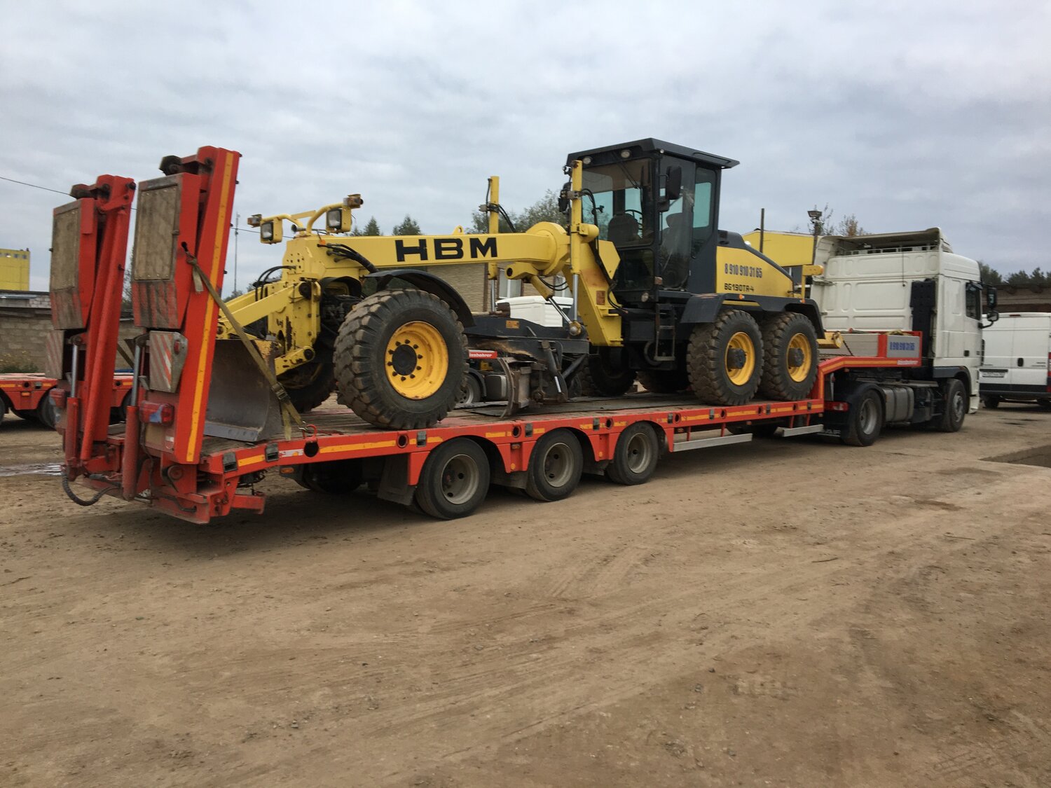 Аренда низкорамной платформы: DAF, SCANIA, MAN