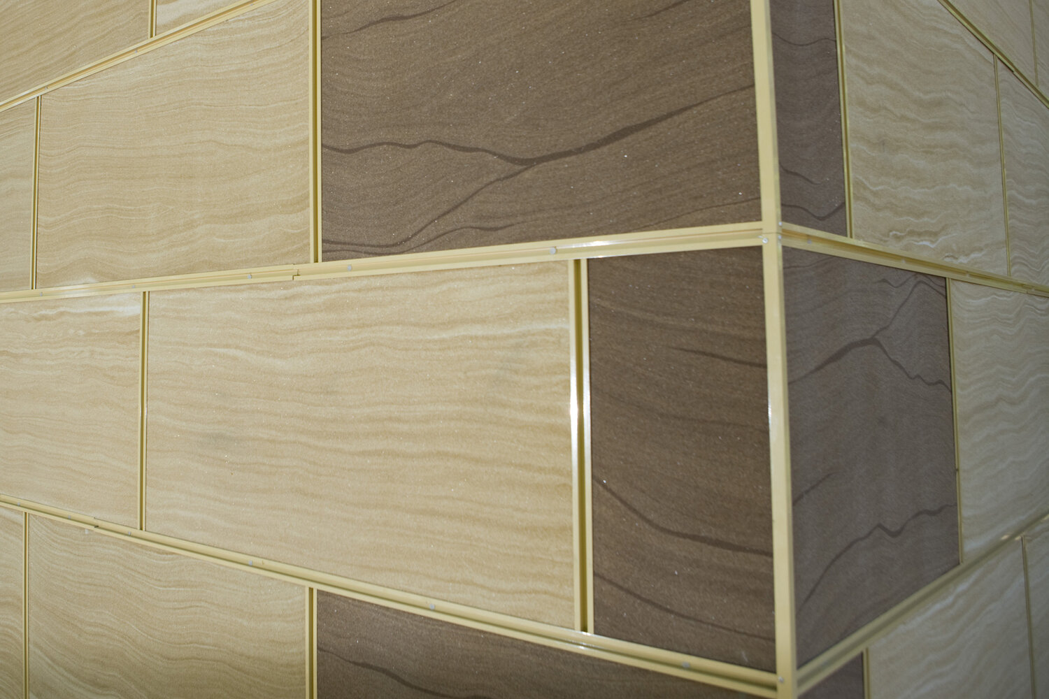 Монтаж фасада из фасадных панелей