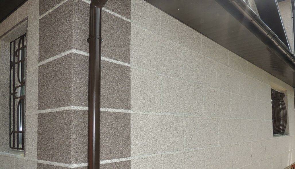 Монтаж фасада из фасадных панелей