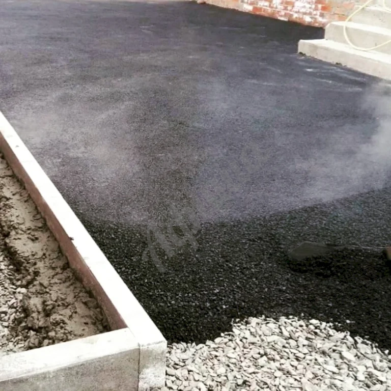 Устройство дорожного покрытия из мелкозернистого асфальтобетона