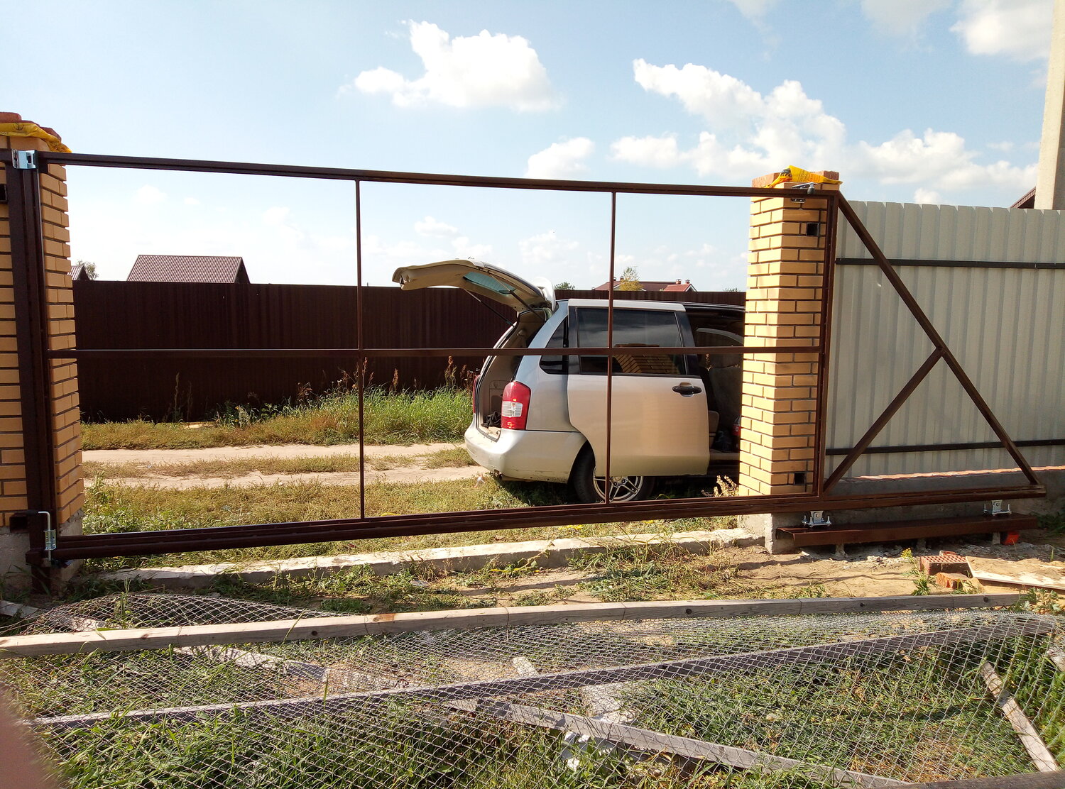 Монтаж и изготовление откатных ворот