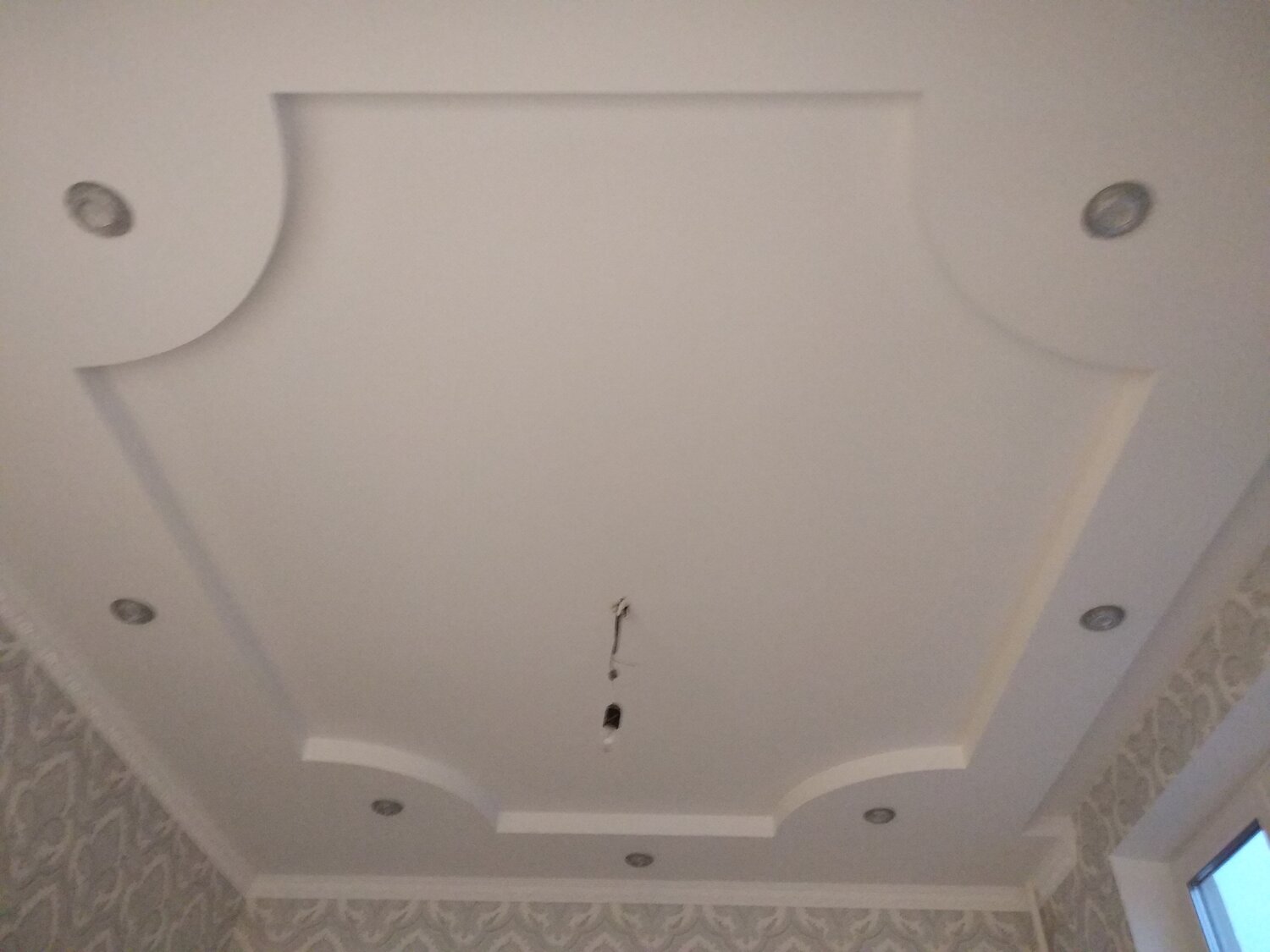 Монтаж гипсокартонного потолка