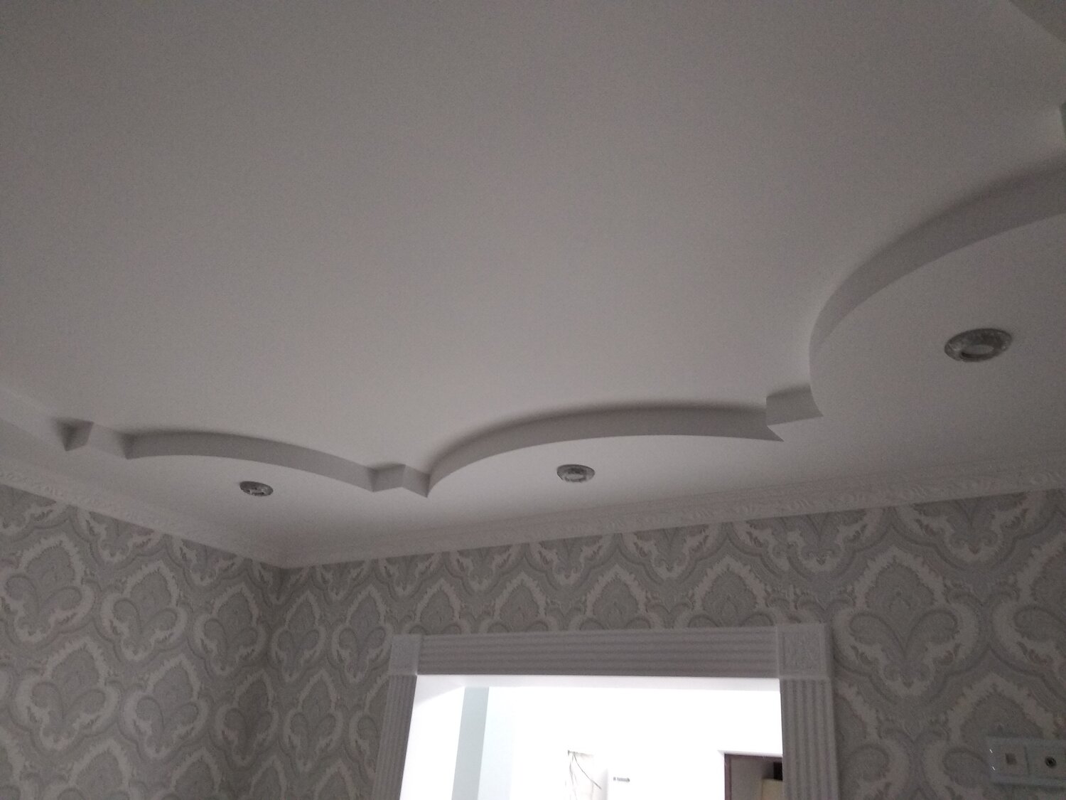 Монтаж гипсокартонного потолка