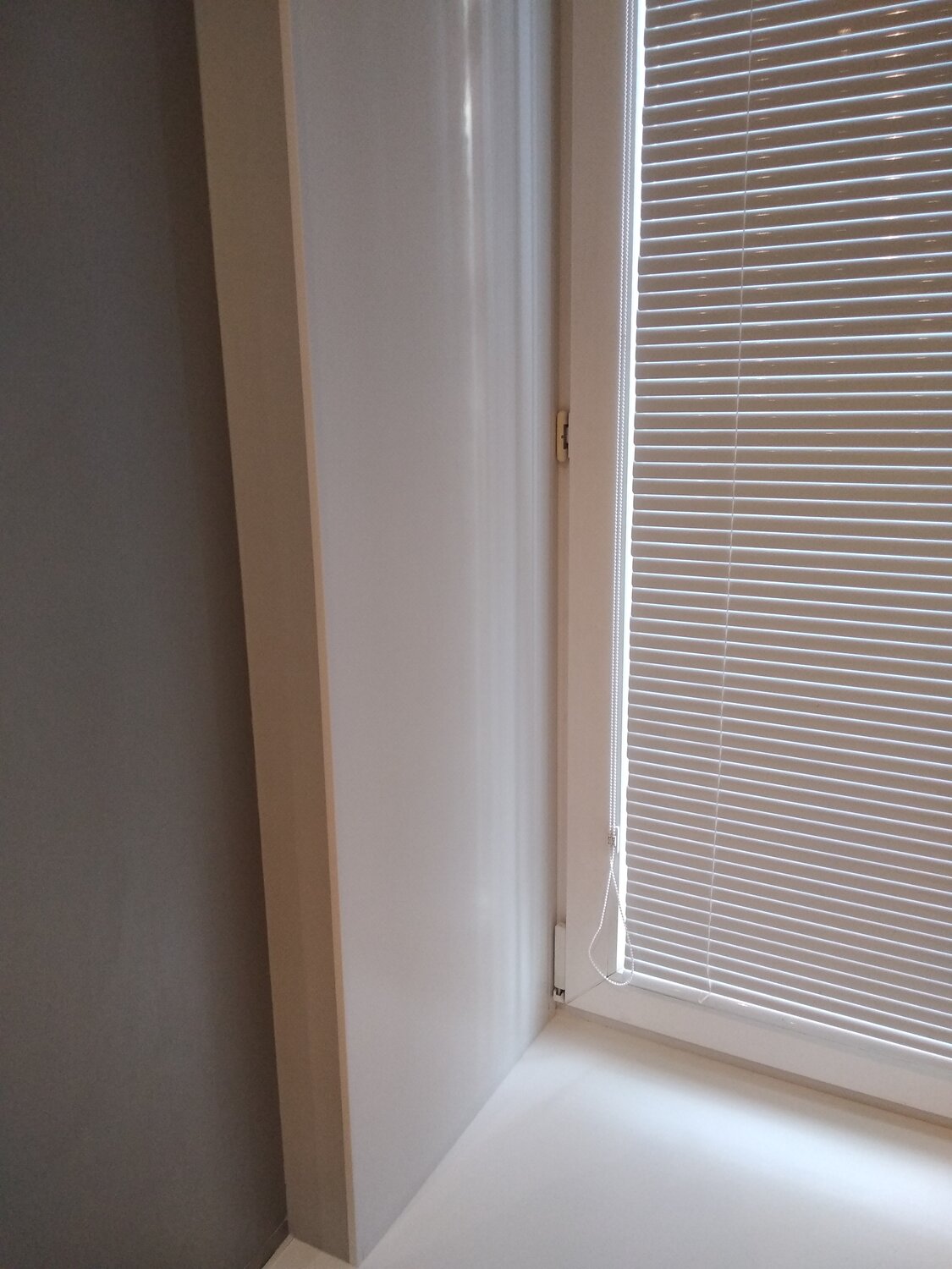 Монтаж,демонтаж оконных откосов