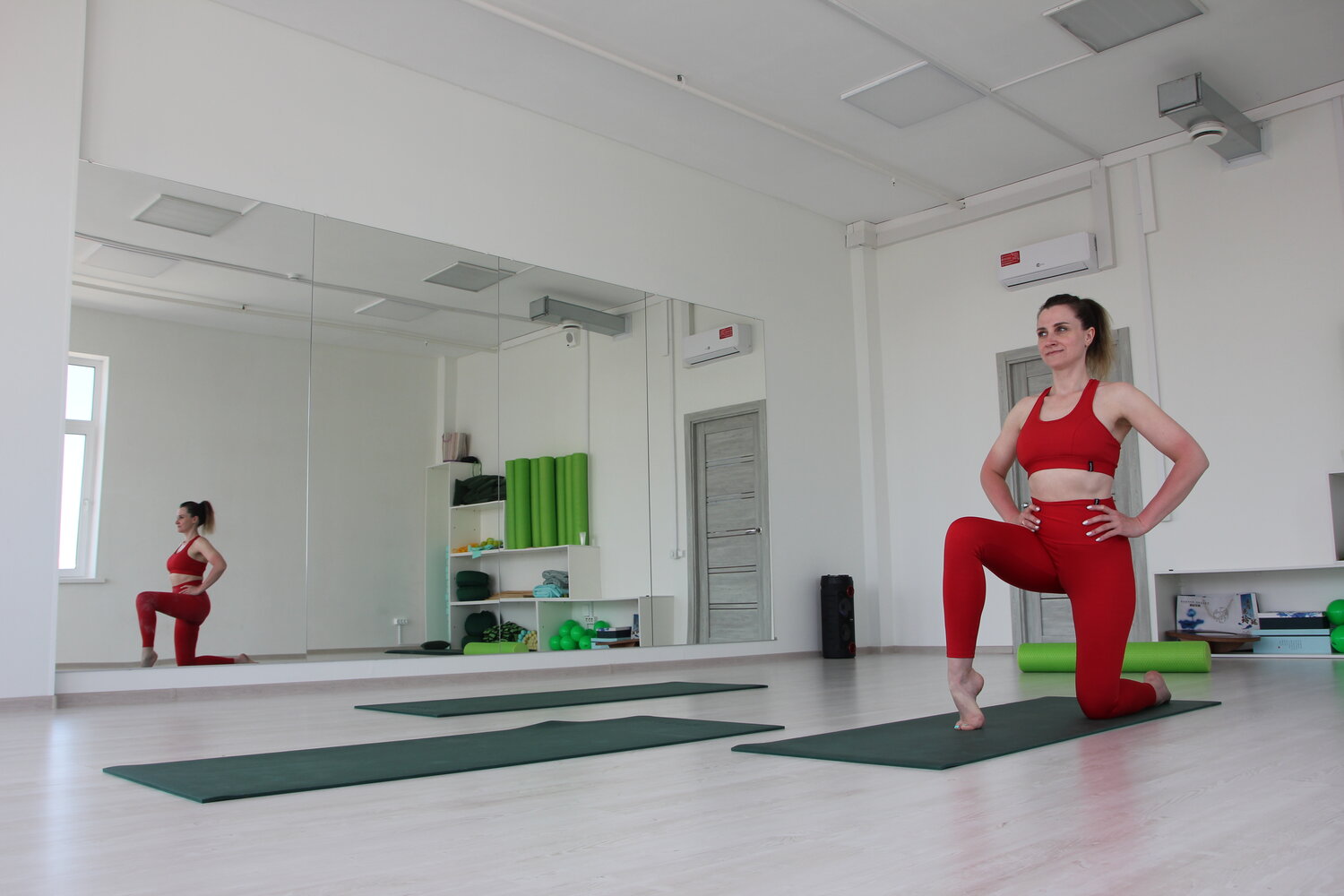 Занятия пилатесом с тренером, разовое занятие