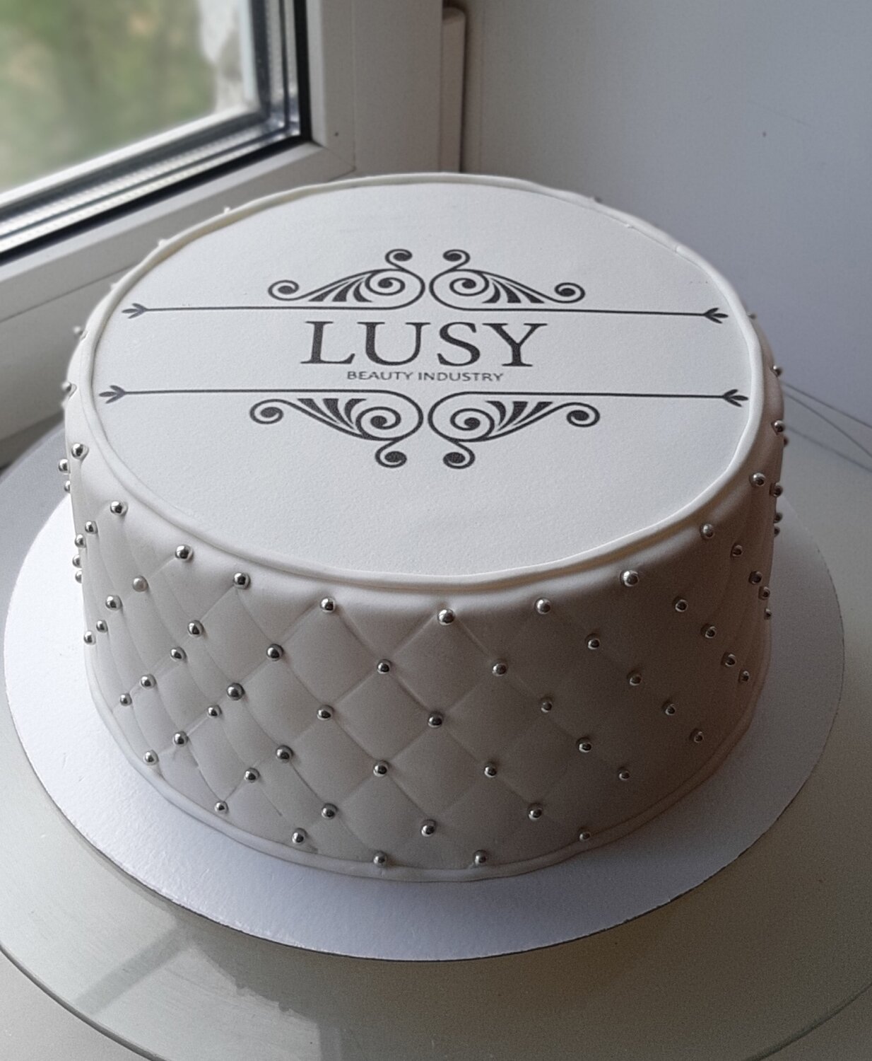 Корпоративные торты на заказ