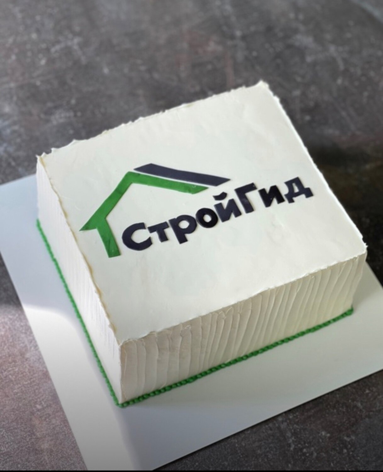 Корпоративные торты на заказ