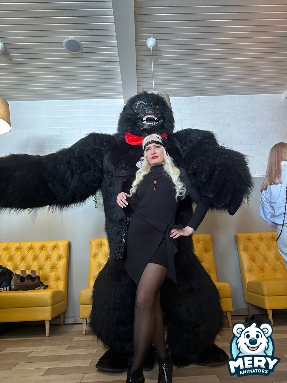 Поздравление от Гориллы / Кинг-Конга