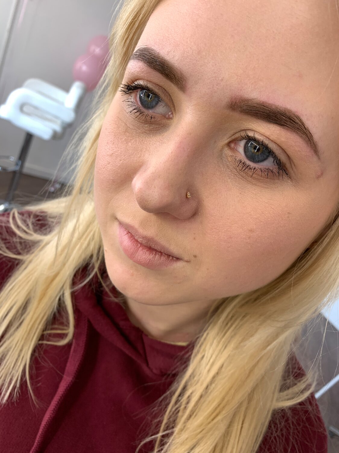 Окрашивание бровей краской