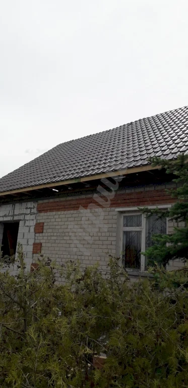 Монтаж кровли из металлочерепицы
