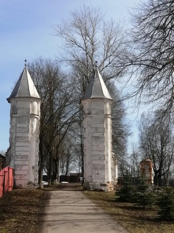 Полотняный завод: Гончаровы, Щепочкины