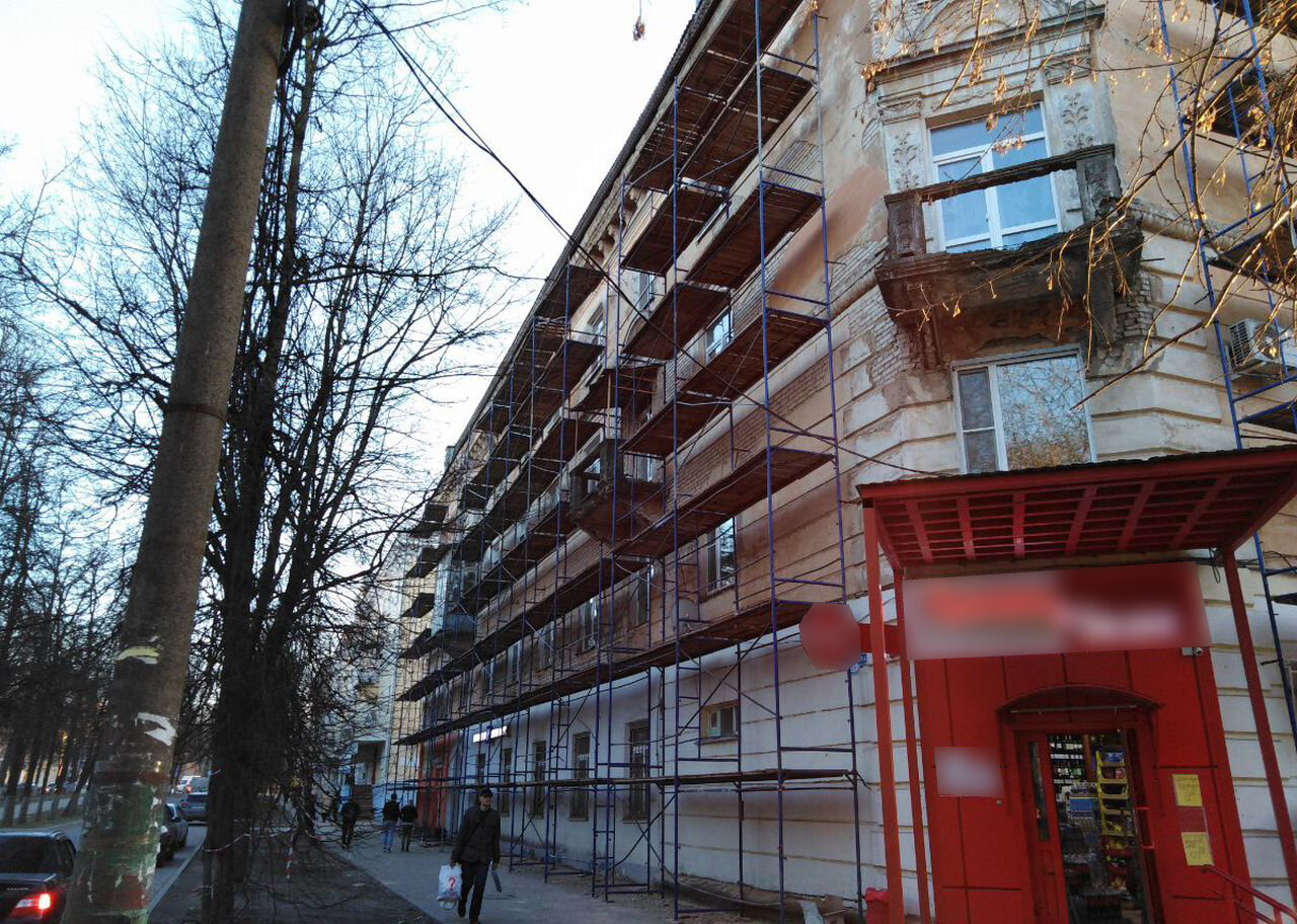 Монтаж и демонтаж строительных лесов