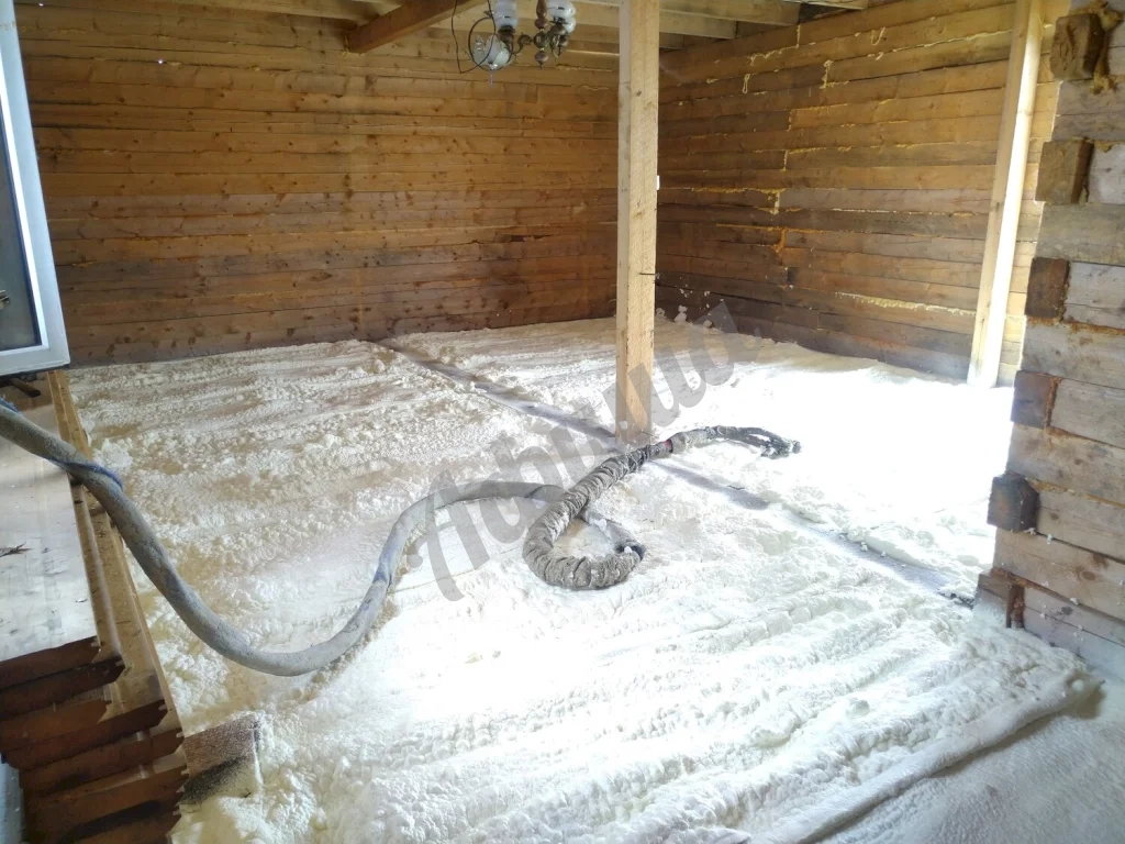 Напыление ППУ вашей крыши