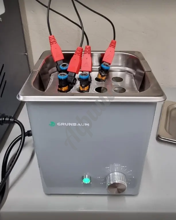 Профессиональная диагностика и чистка топливных форсунок на стенде GrunBaum