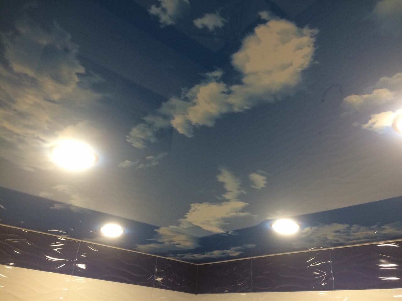 Натяжные потолки 