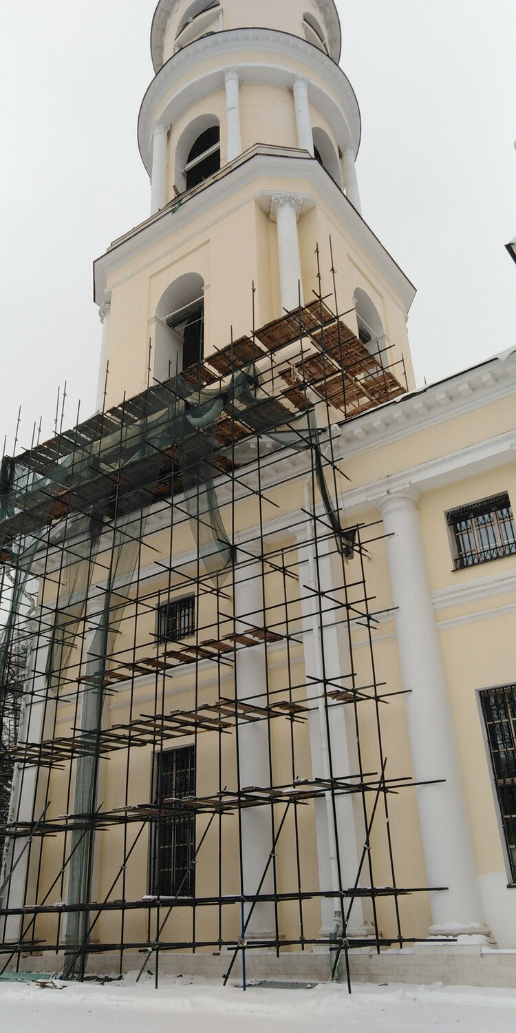 Монтаж и демонтаж строительных лесов