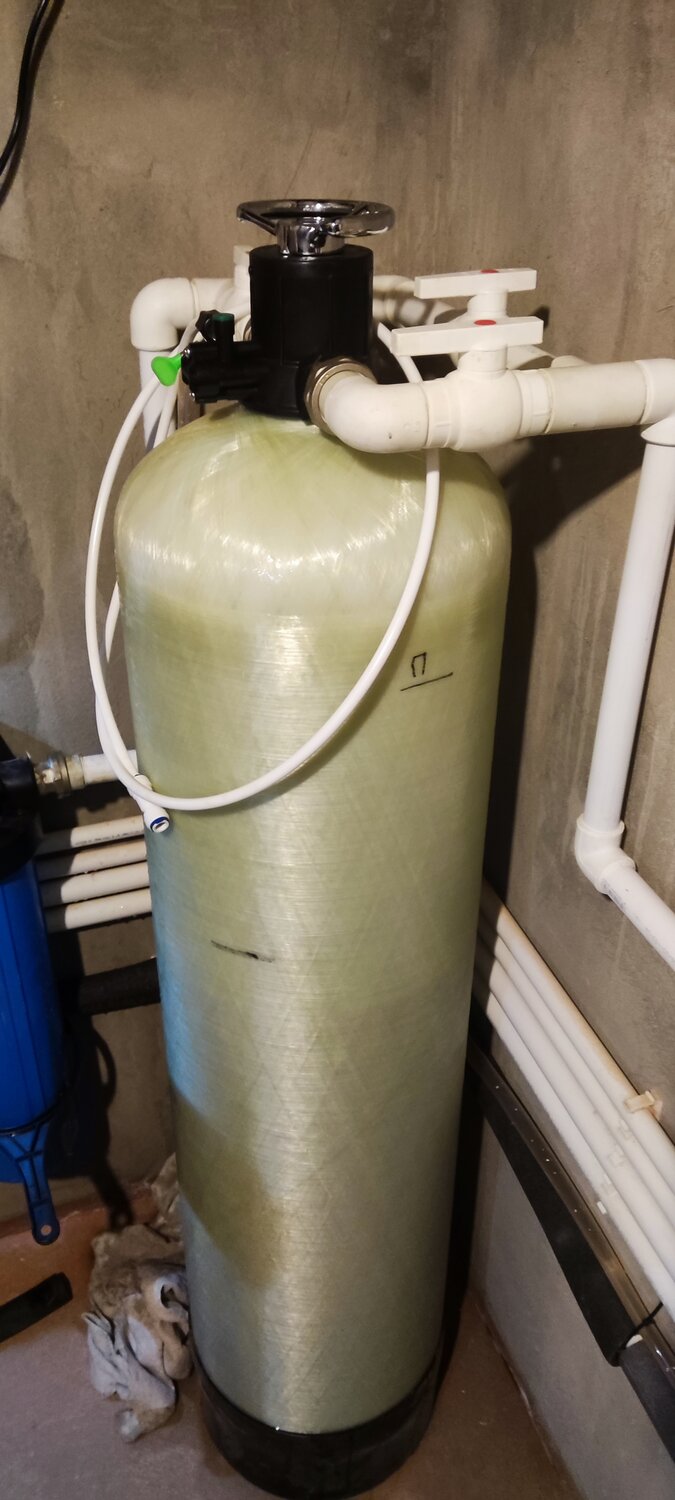 Установка умягчителя воды