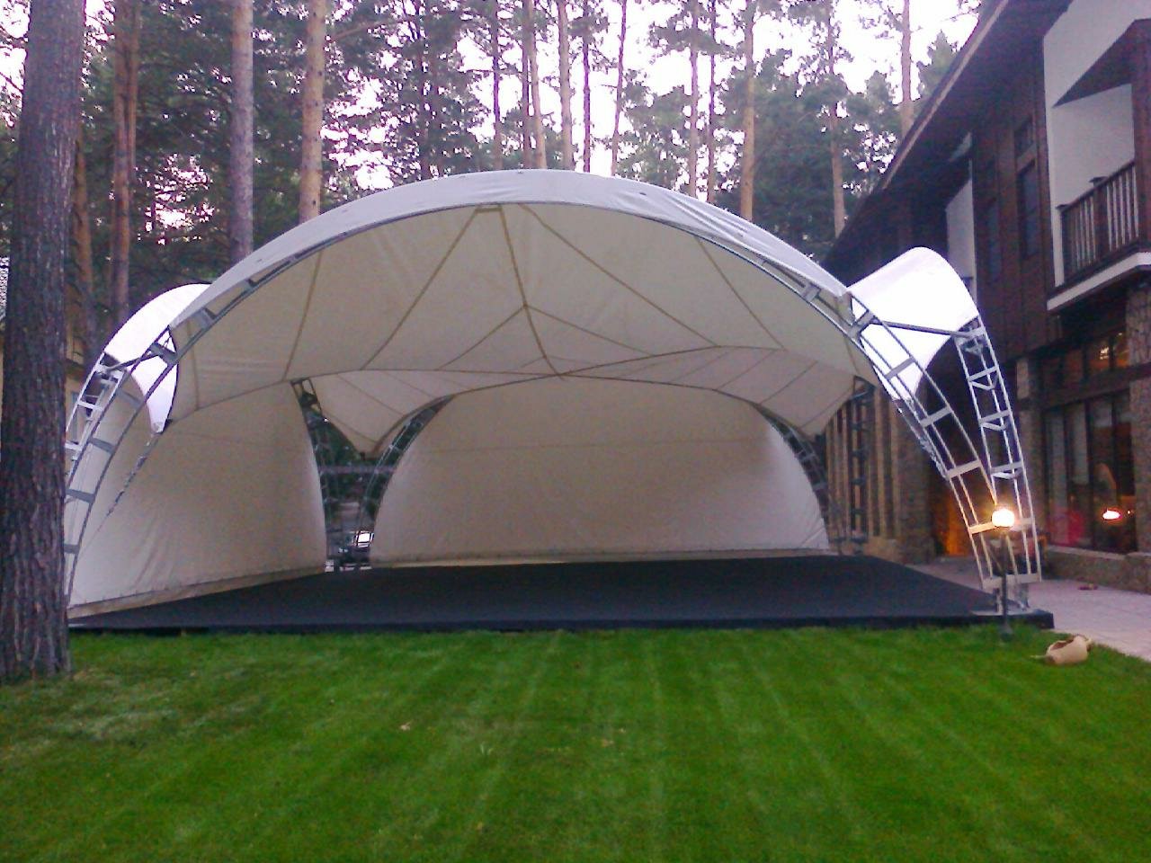 Аренда шатров и тентов для мероприятий