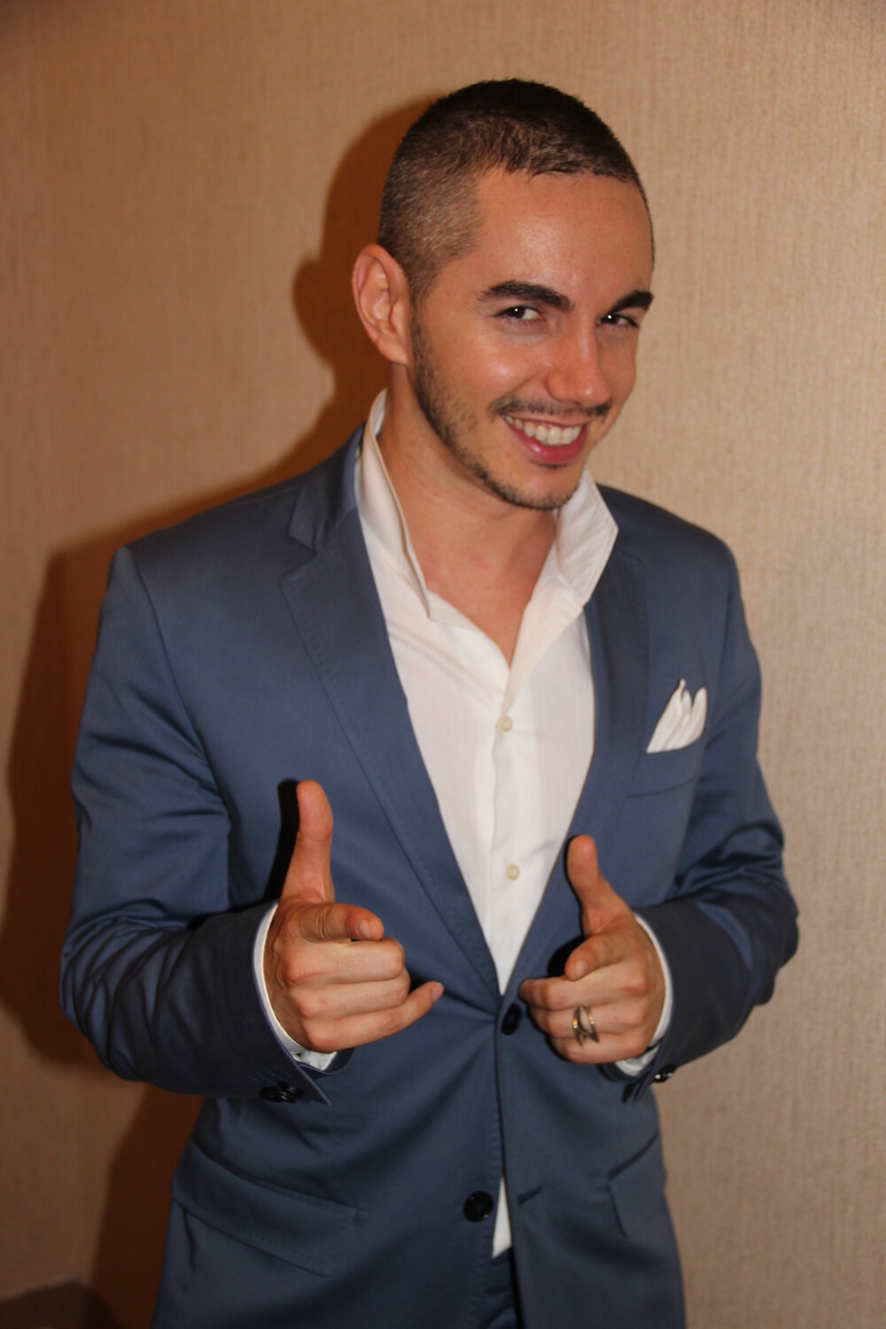 Известные ведущие и артисты для вашего мероприятия