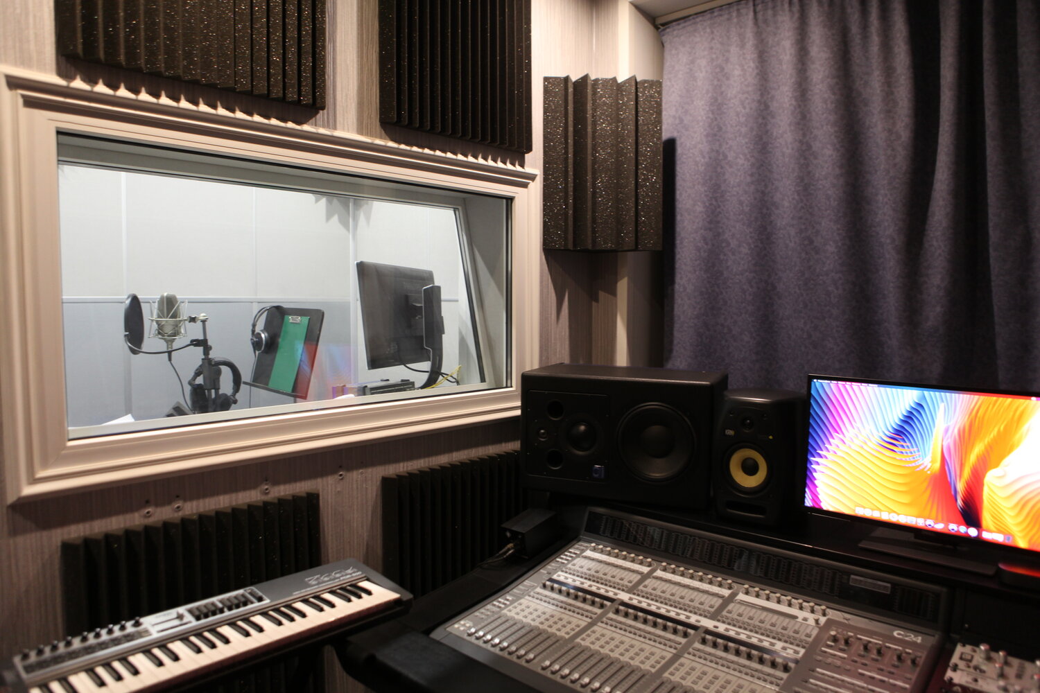 Профессиональный видеомонтаж под любой проект.