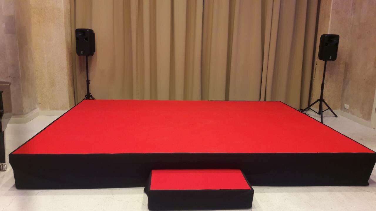 Аренда подиума для барабанной установки