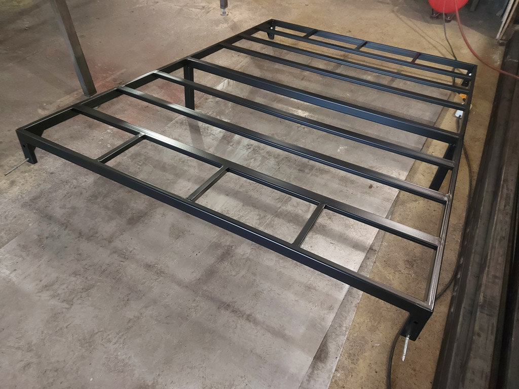 Изготовление металлических каркасов для кроватей
