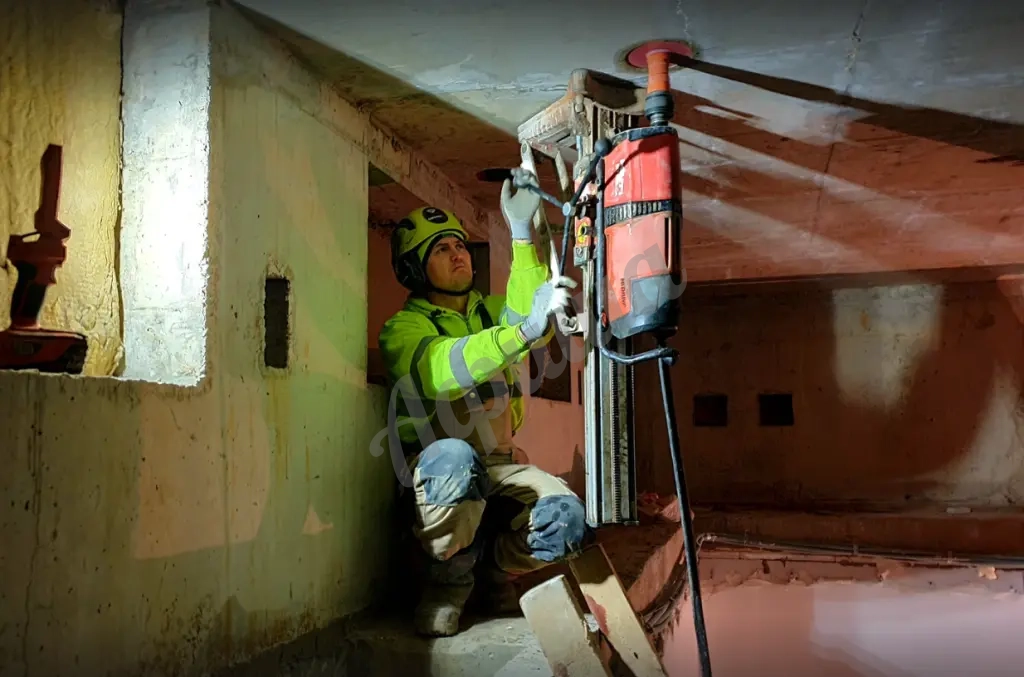 Алмазное сверление