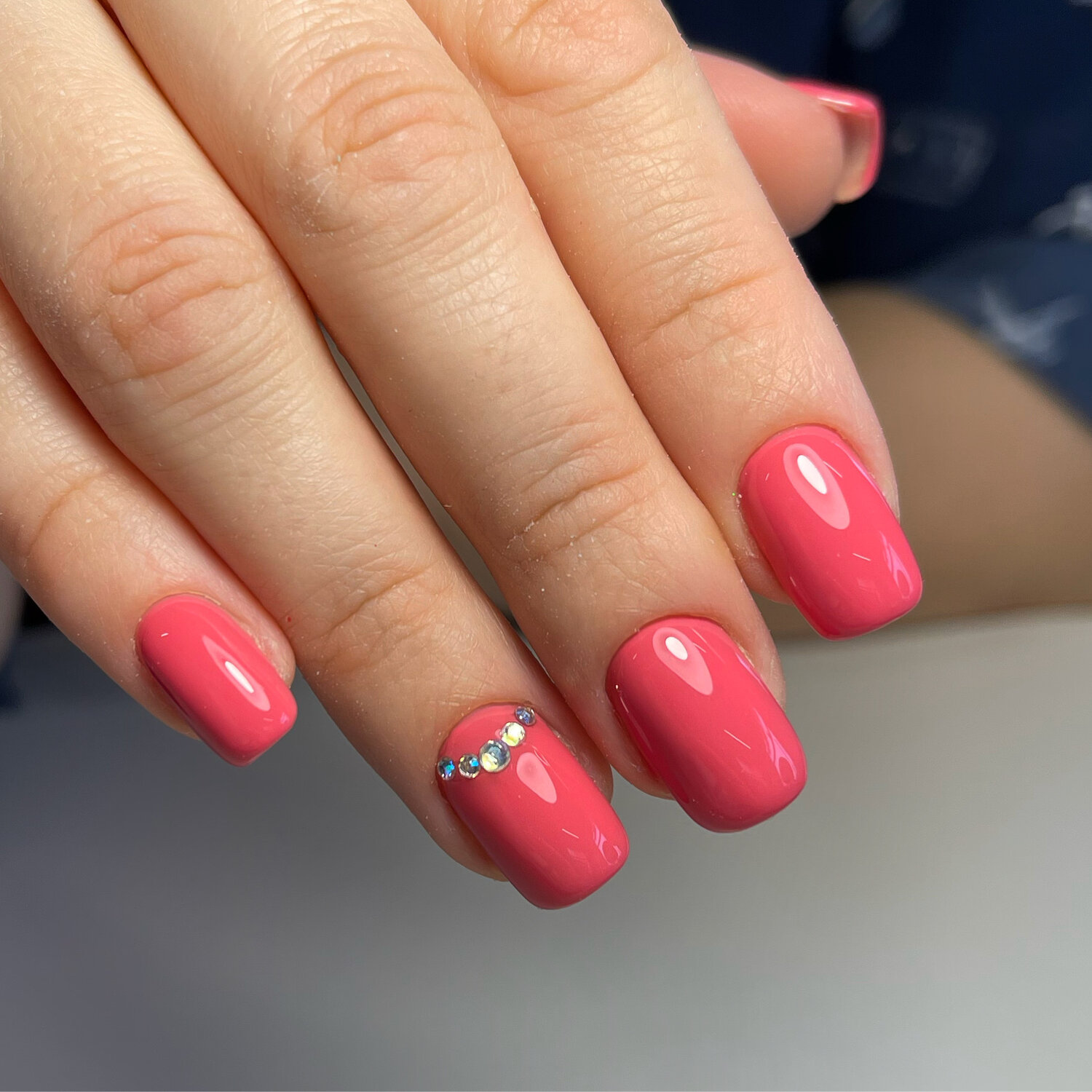 Коррекция наращенных ногтей