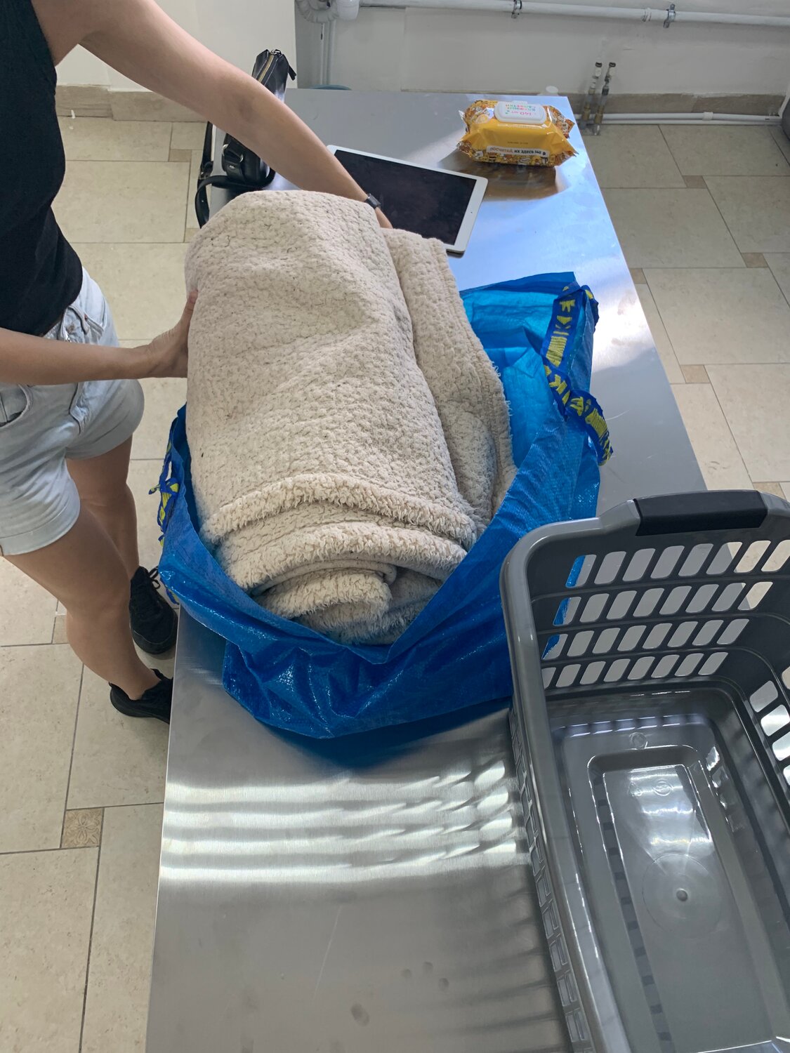 Стирка крупногабаритных вещей в прачечной самообслуживания Стирка 40.