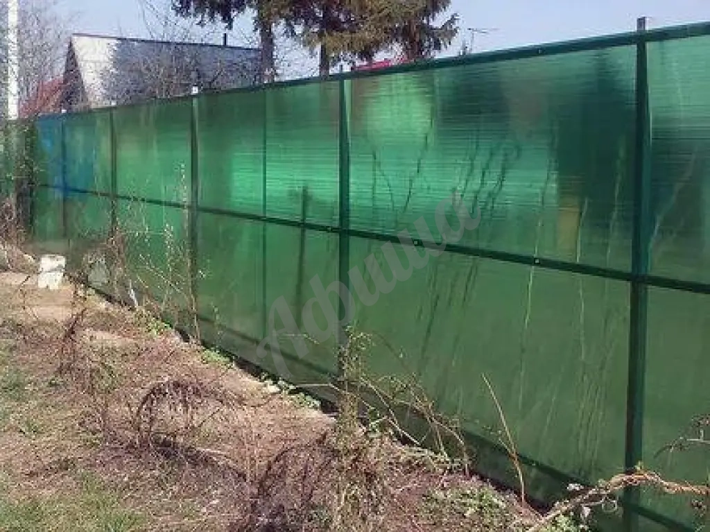Услуги по строительству заборов из поликарбоната